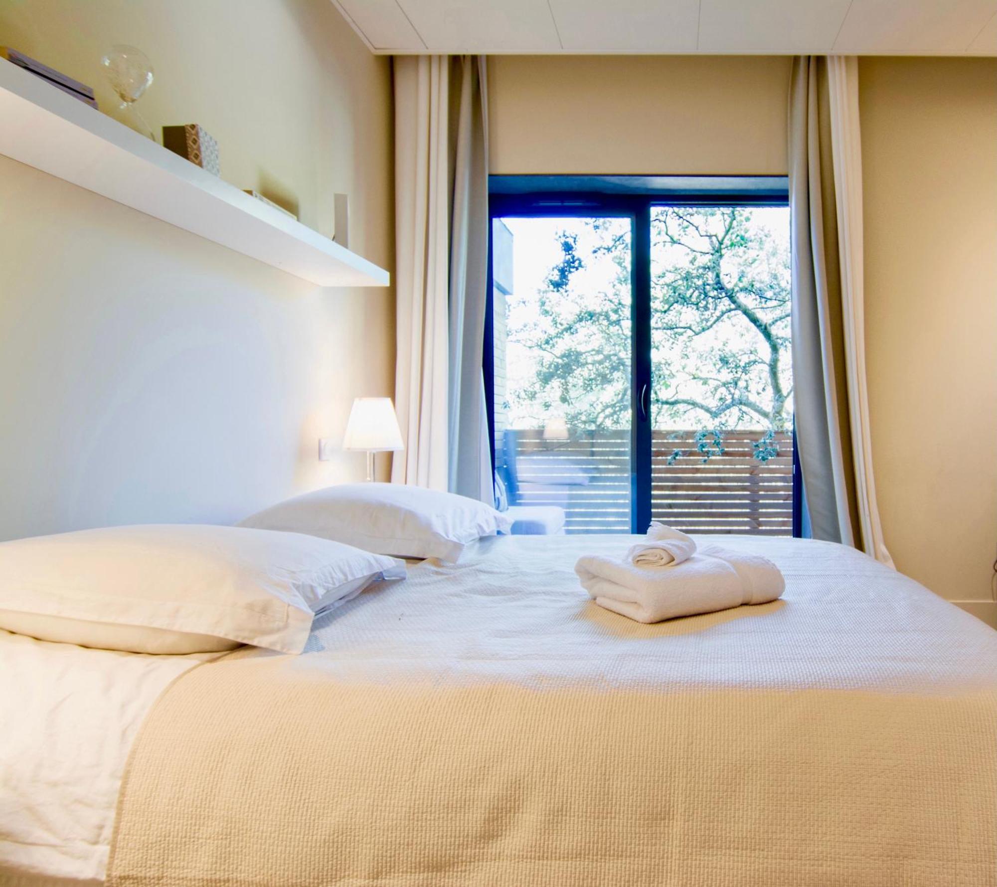 Sweet lodges chambre d hôtes Aix en Provence Rognes Extérieur photo